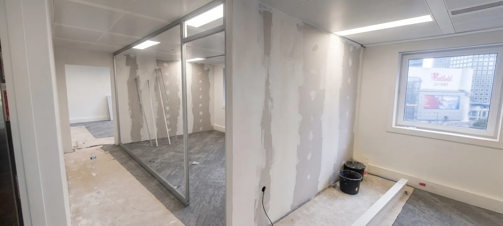 Complete office renovation — immagine 3