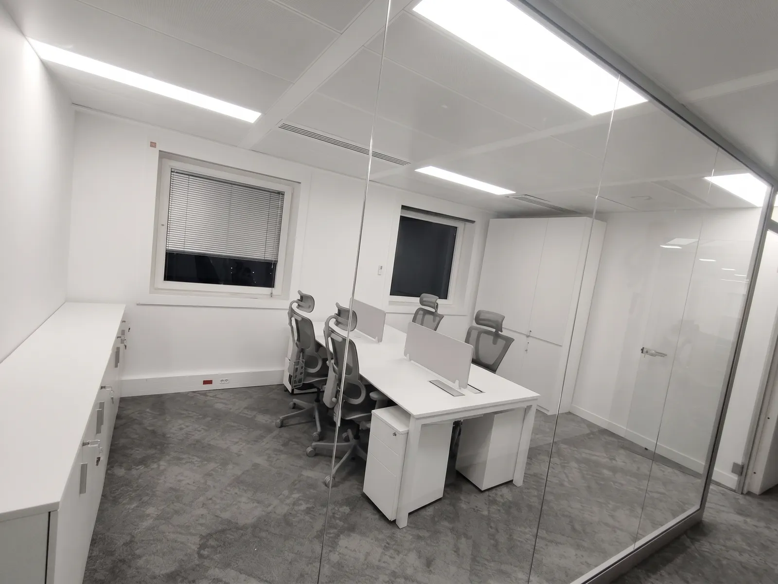 Complete office renovation — immagine 9